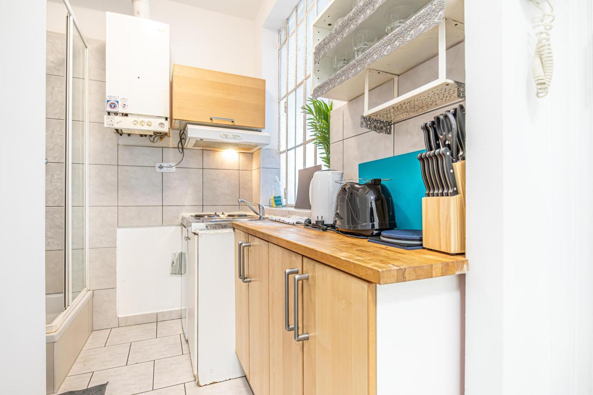 1br Apt, Smart Tv & Fully Equipped, For Longstays Apartment *