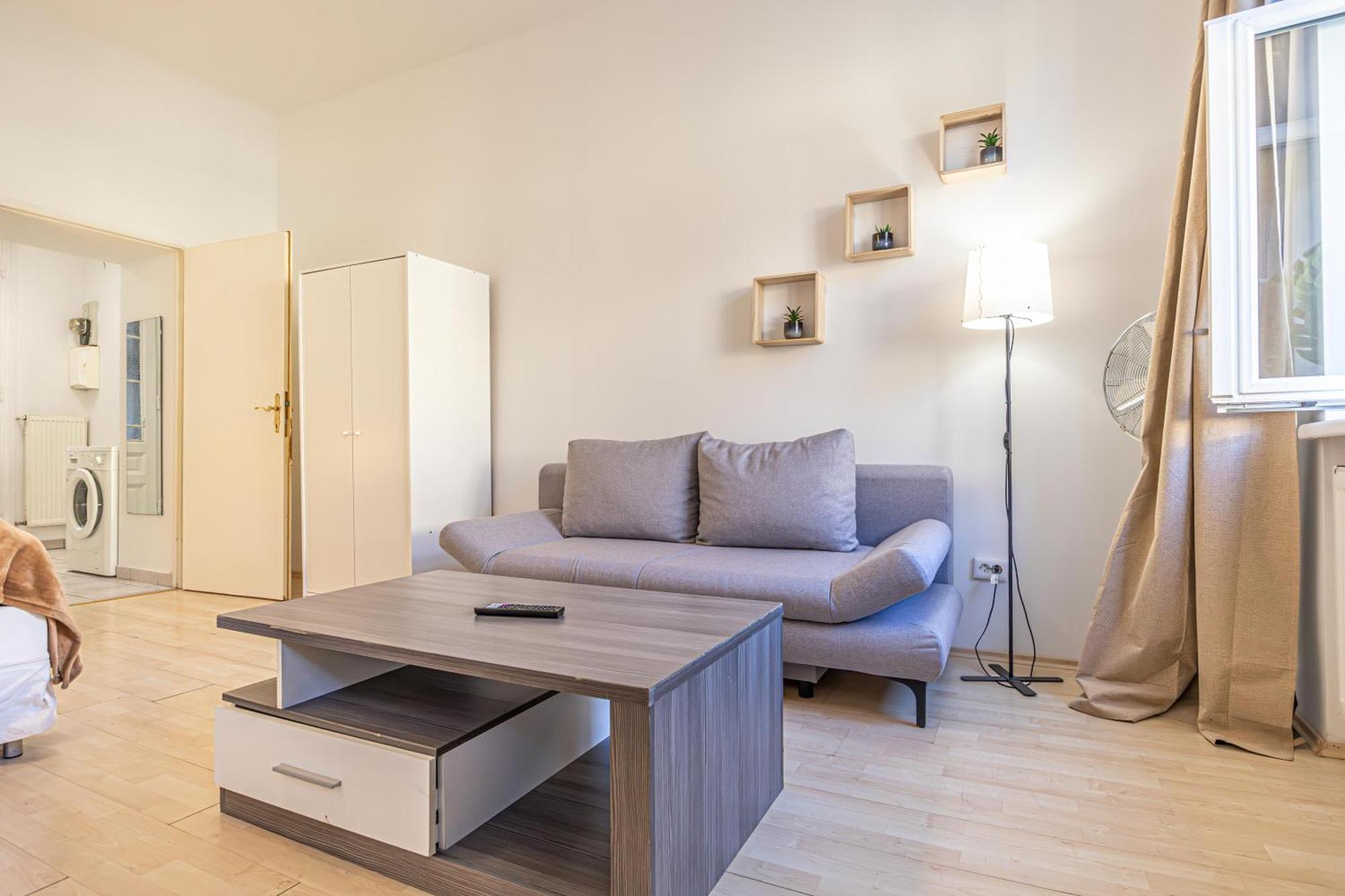 1br Apt, Smart Tv & Fully Equipped, For Longstays